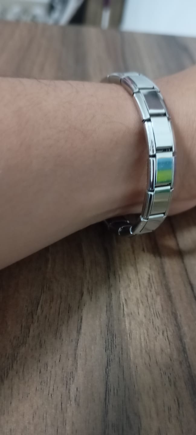 Customer photo review of Pulsera Italiana Clásica para Charms