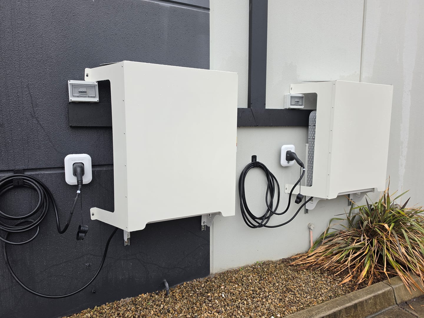 Customer photo review of Large Solar Battery Cover