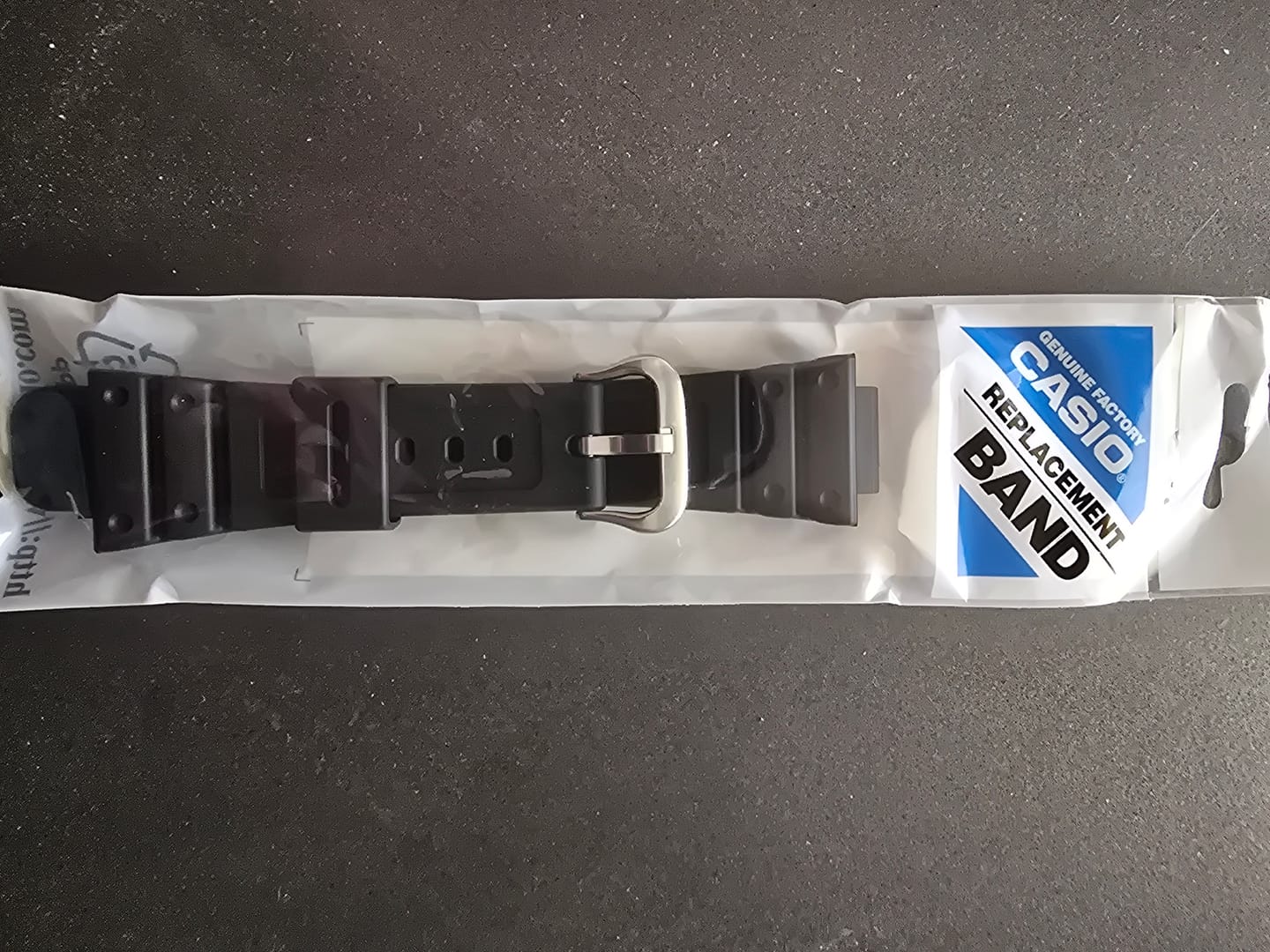 Customer photo review of Correa De Repuesto Casio G-Shock Bands 10512401 (DW-5000, DW-5600, DW5750, etc.)
