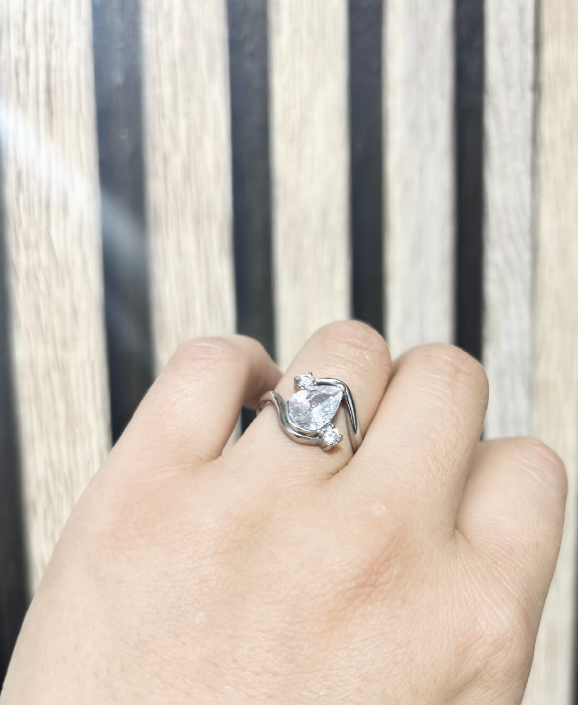 Customer photo review of Anillo Siam Plata