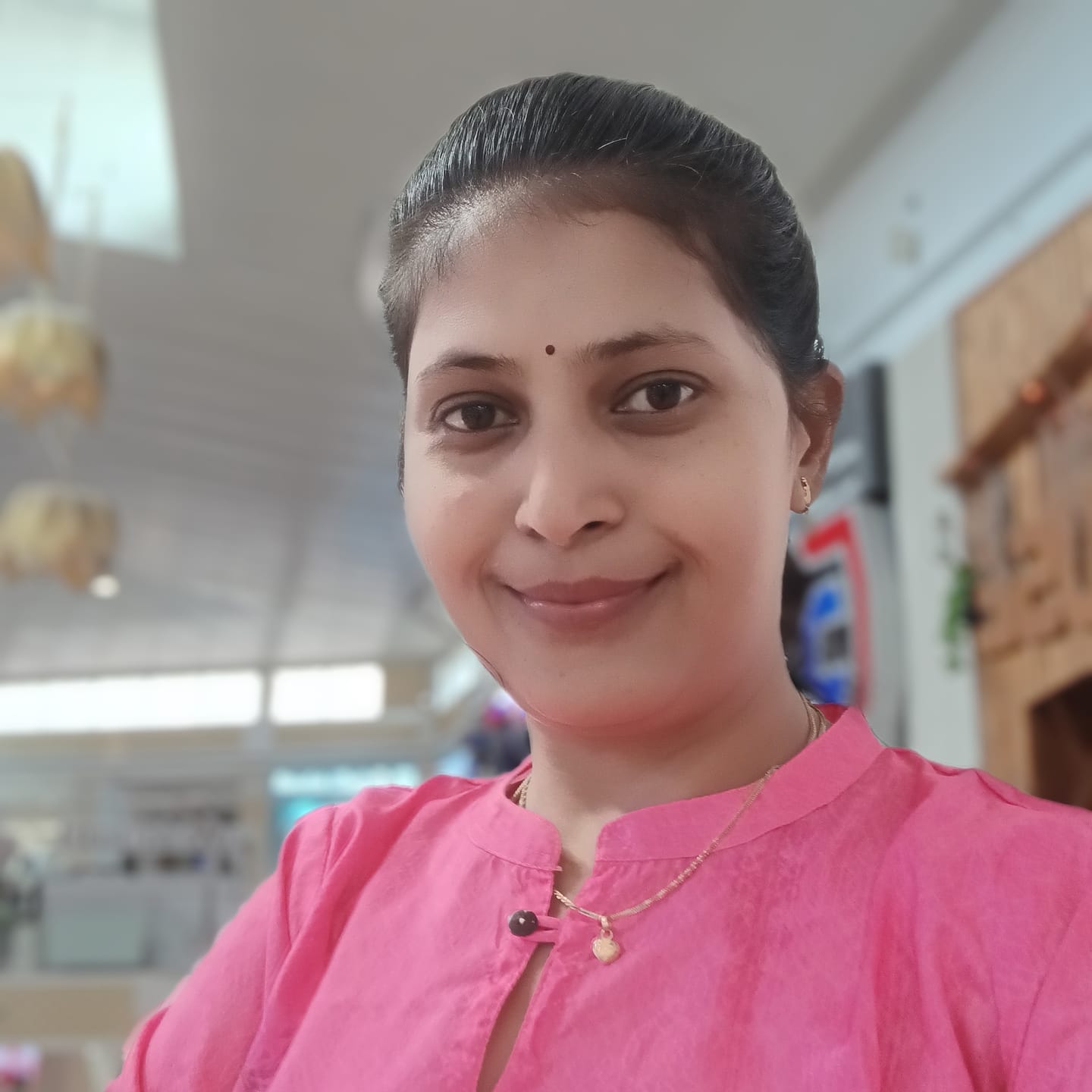 Customer photo review of GLOW BALANCE SERUM ( 50 ml )