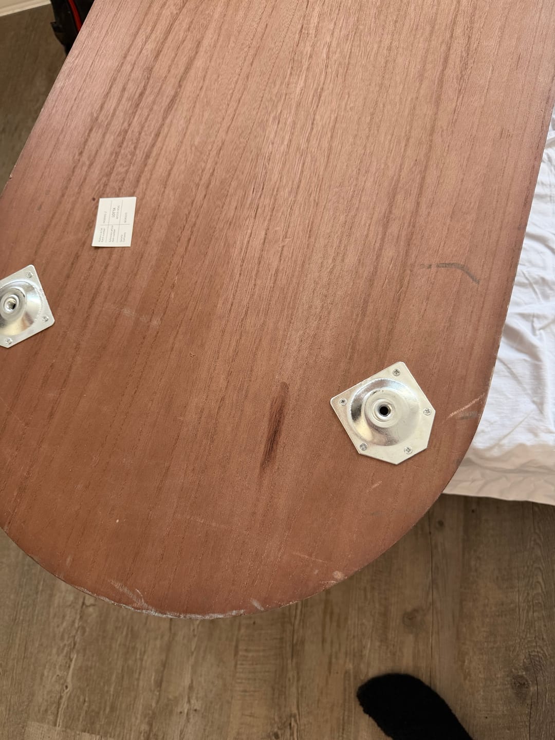Customer photo review of LOTTA - Table basse en bois de noyer avec rangement