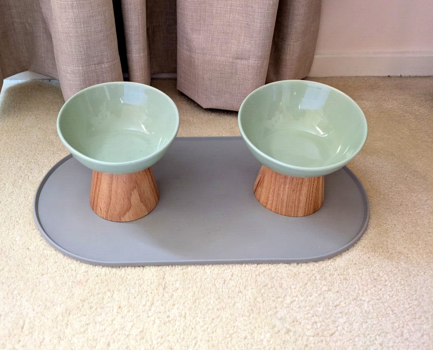 Customer photo review of Elevated Round Ceramic Pet Bowl with Oak Base