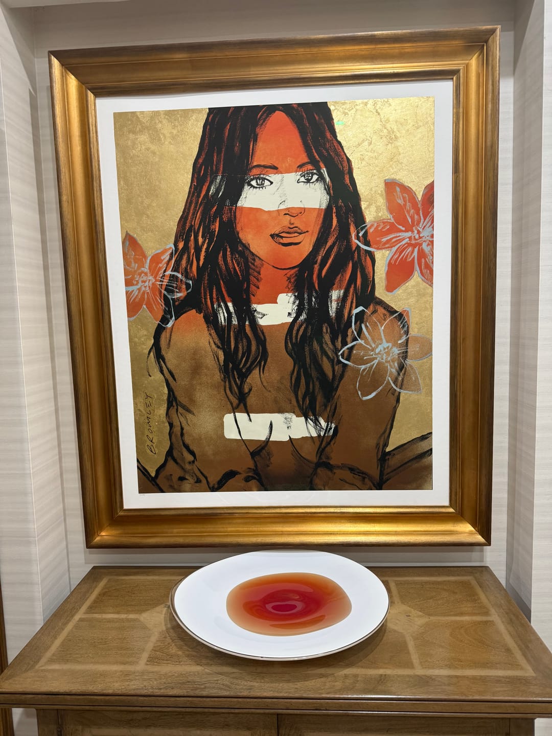 Customer photo review of Nude With Flowers (Gold Leaf)