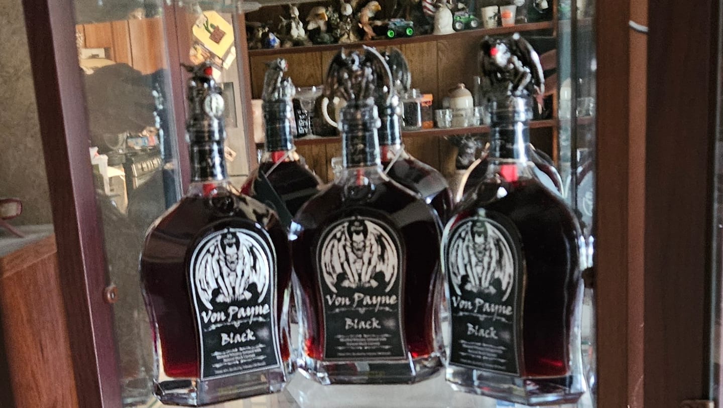 Customer photo review of Von Payne Black Blended Whiskey