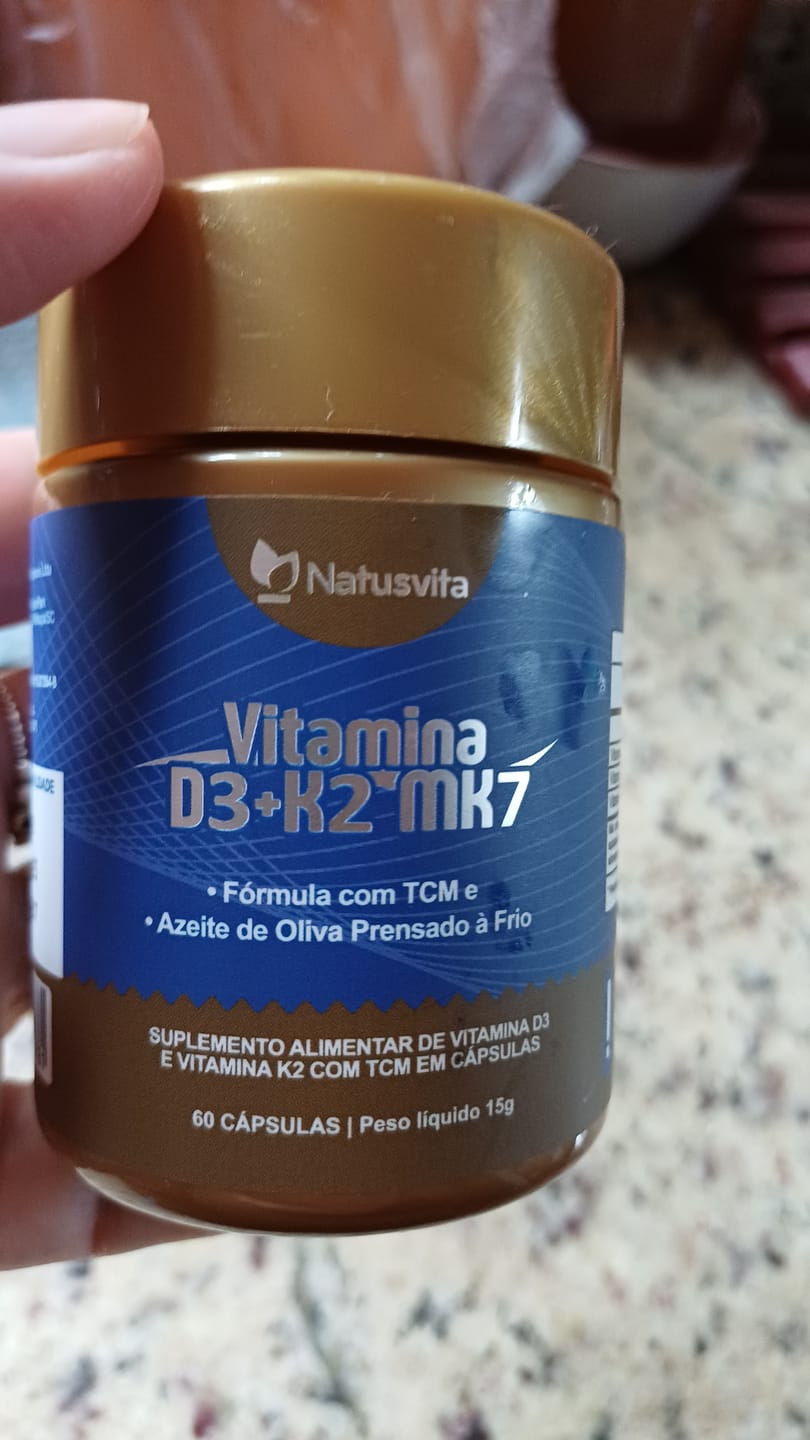 Customer photo review of Vitamina D3 2.000UI + K2 MK7 com TCM e Óleo de Oliva em Cápsulas