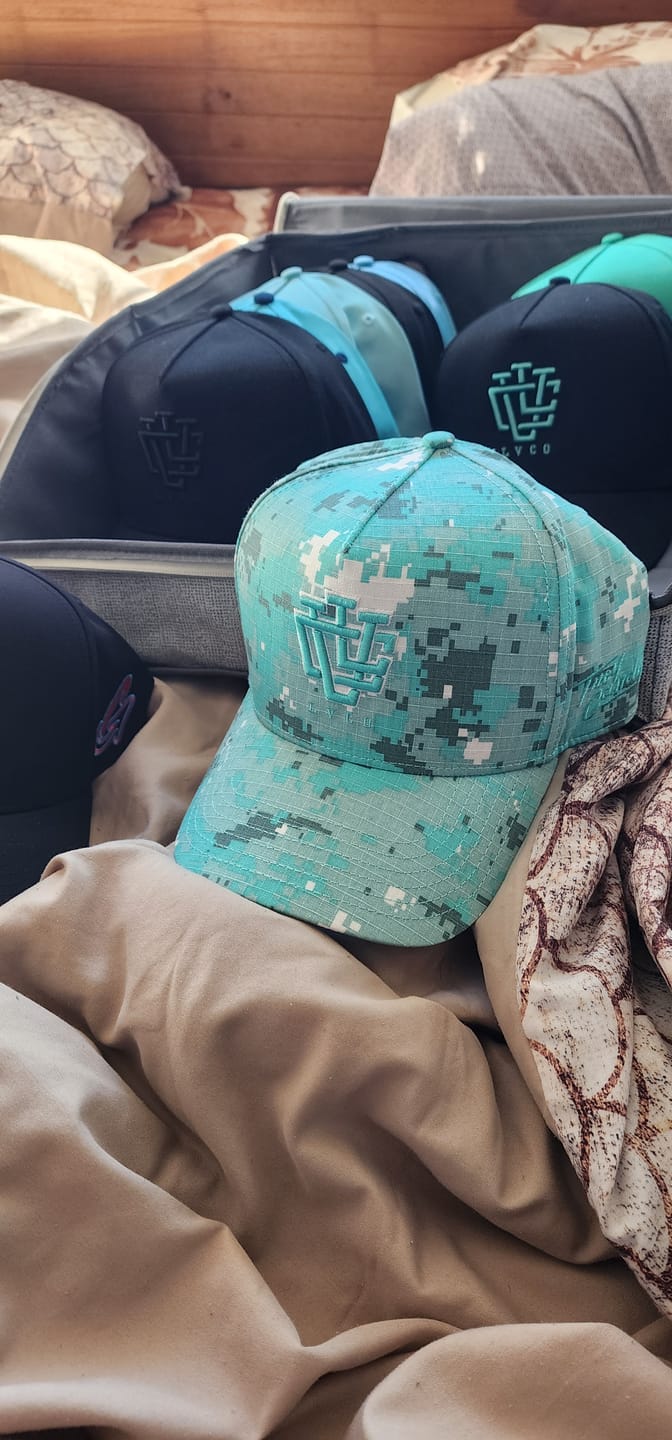 Customer photo review of [LIMITED EDITION] DEEP FIT CYBER TIFFANY A-FRAME SNAPBACK