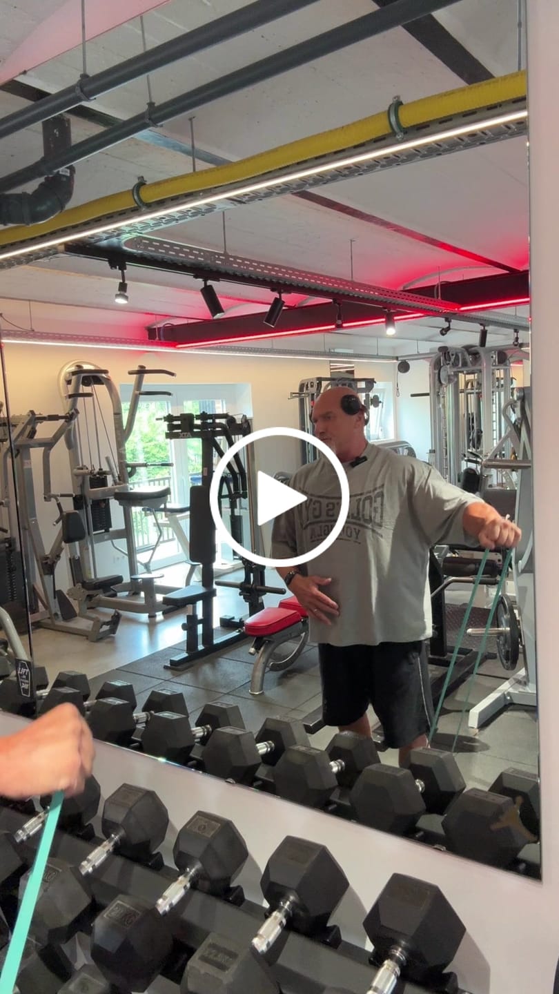 Customer video review of 4248 - Gold's Iron Legacy Huge Tees