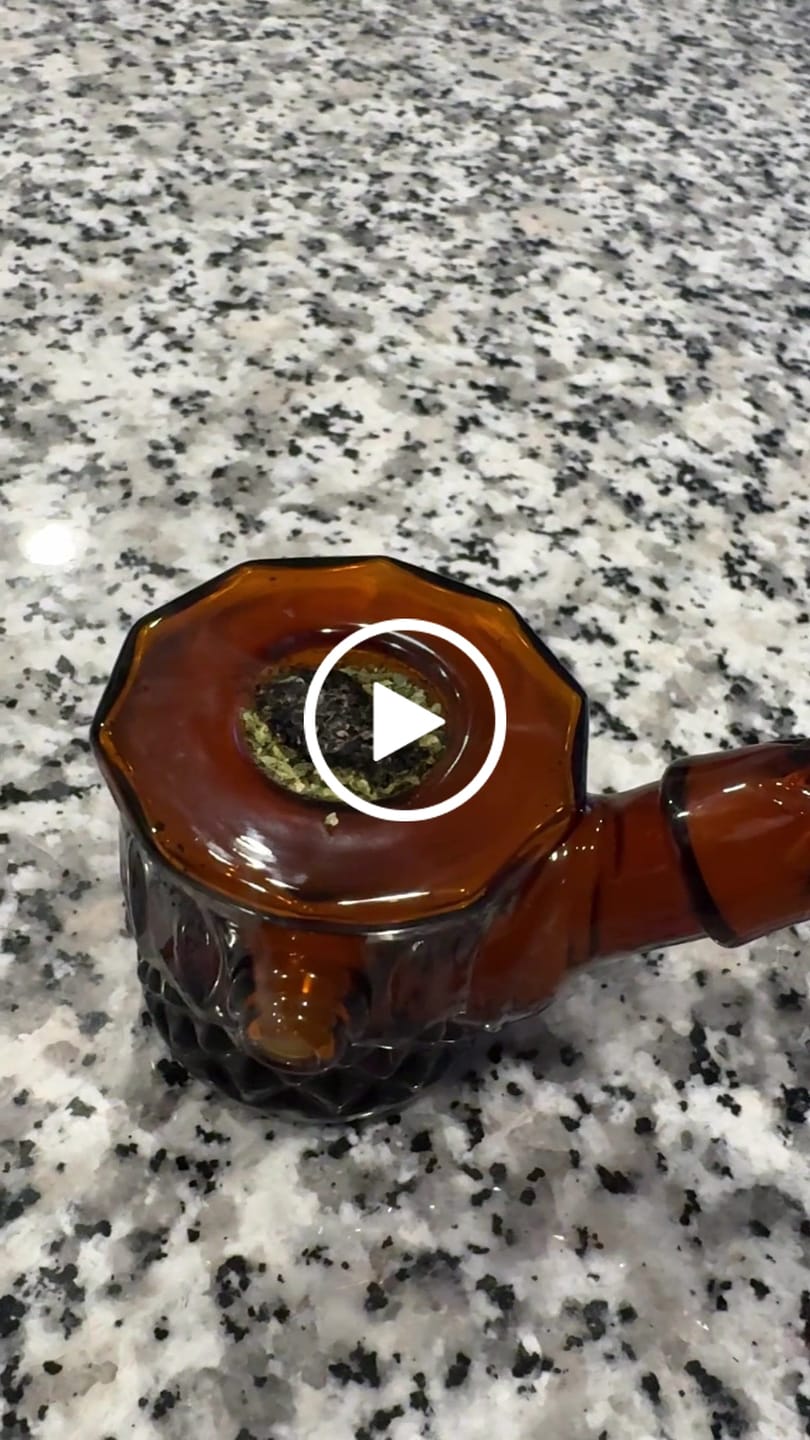 Customer video review of Highball Hand Pipe