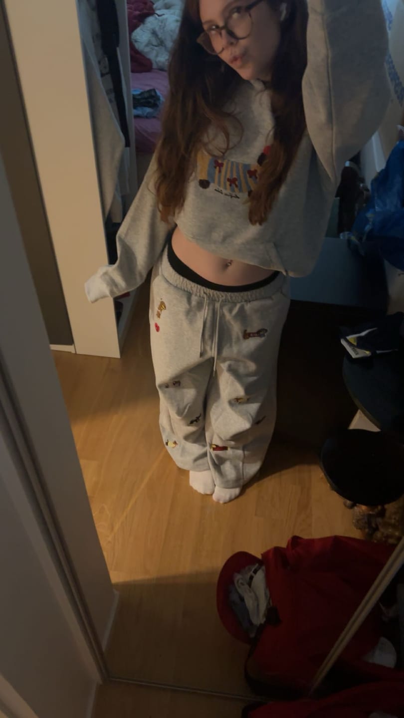 Customer photo review of Aelfric Eden Cartoon Dachshund Hoodie