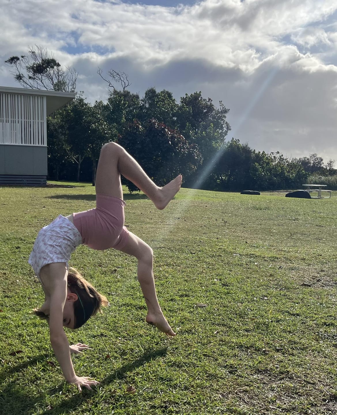 Customer photo review of Girls Activewear Tank Top in the Palms