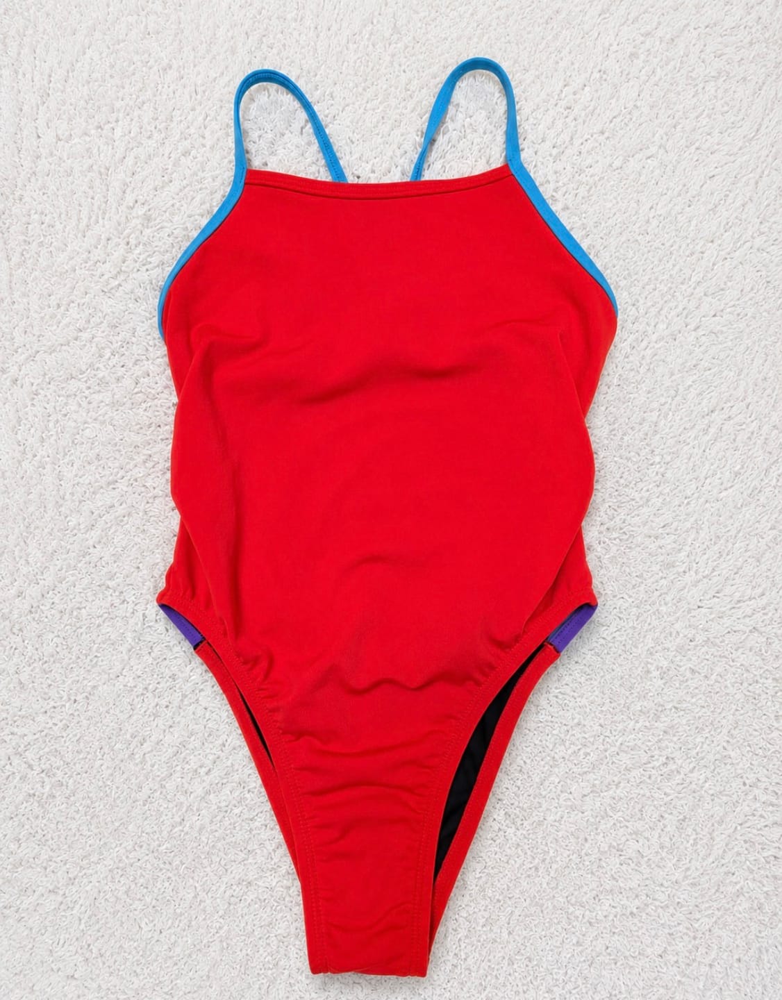Customer photo review of LENNOX ONE PIECE || Fiesta|Mykonos