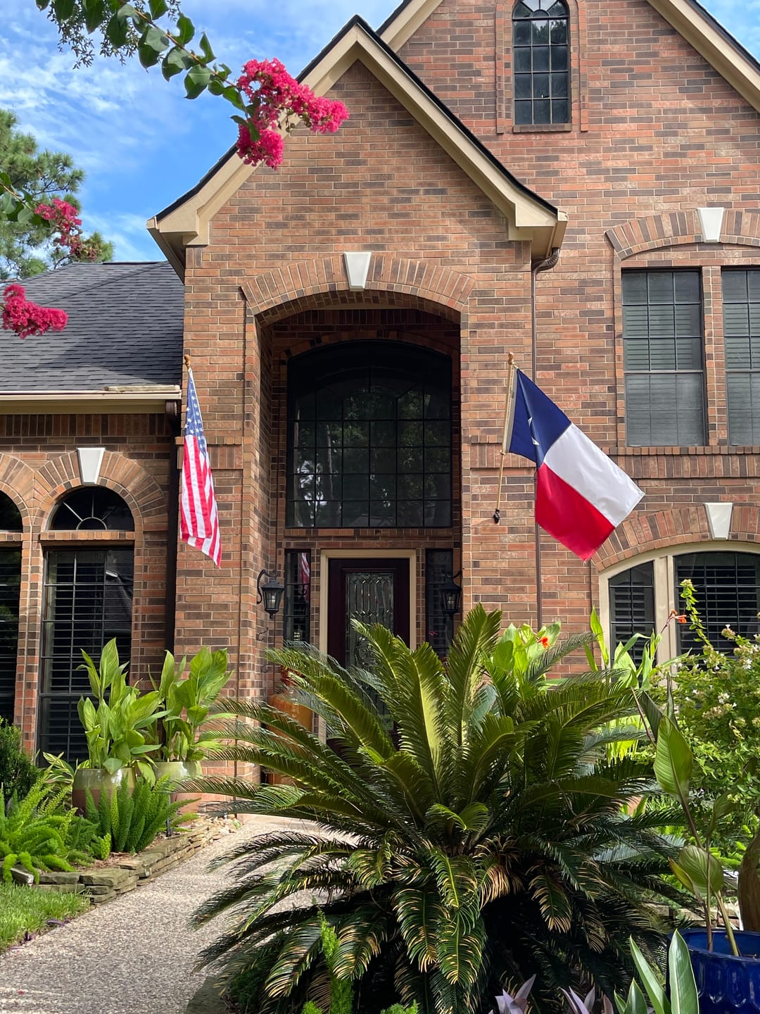 Customer photo review of 3' x 5' Texas Flag Set