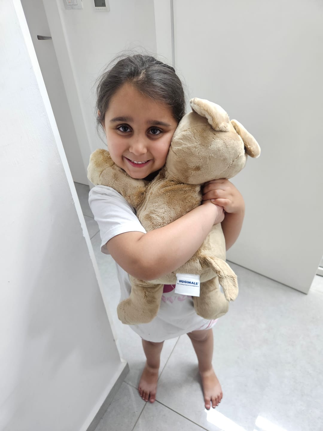 Customer photo review of Hugimals - צ'ארלי הגור בובת כובד