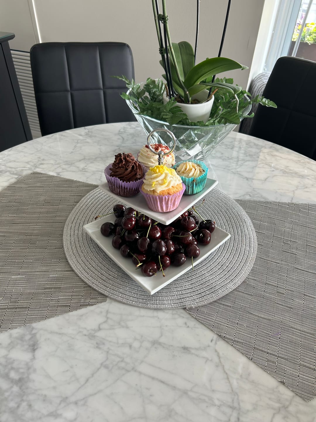 Customer photo review of Assorted Keto Cupcakes Gift Box