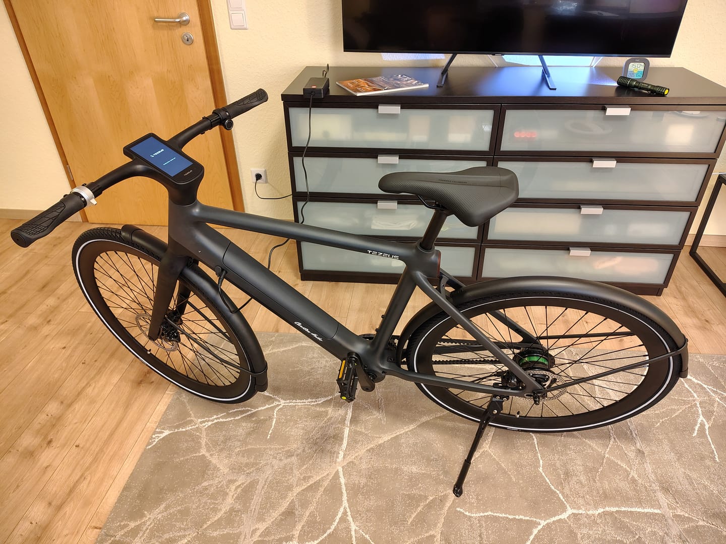 Customer photo review of Tezeus C8