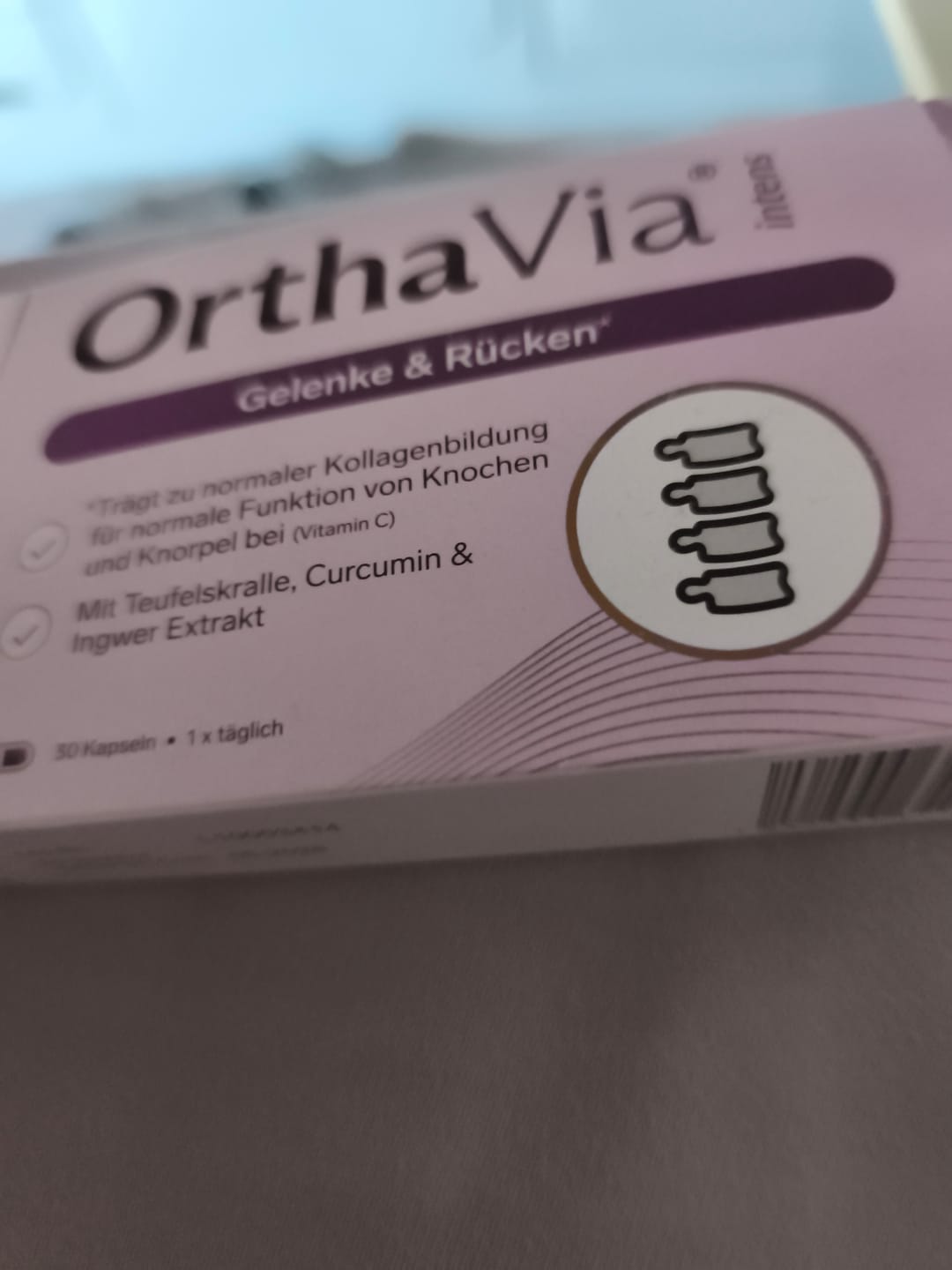Customer photo review of OrthaVia® intens – Gelenke & Rücken