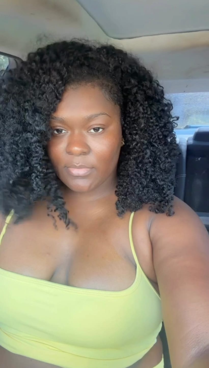 Customer photo review of Kinky Curly