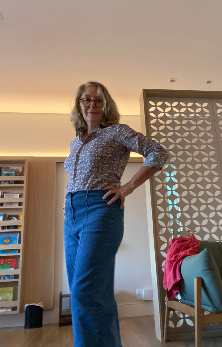 Customer photo review of Calça Jeans Reta Mandacaru Azul Médio