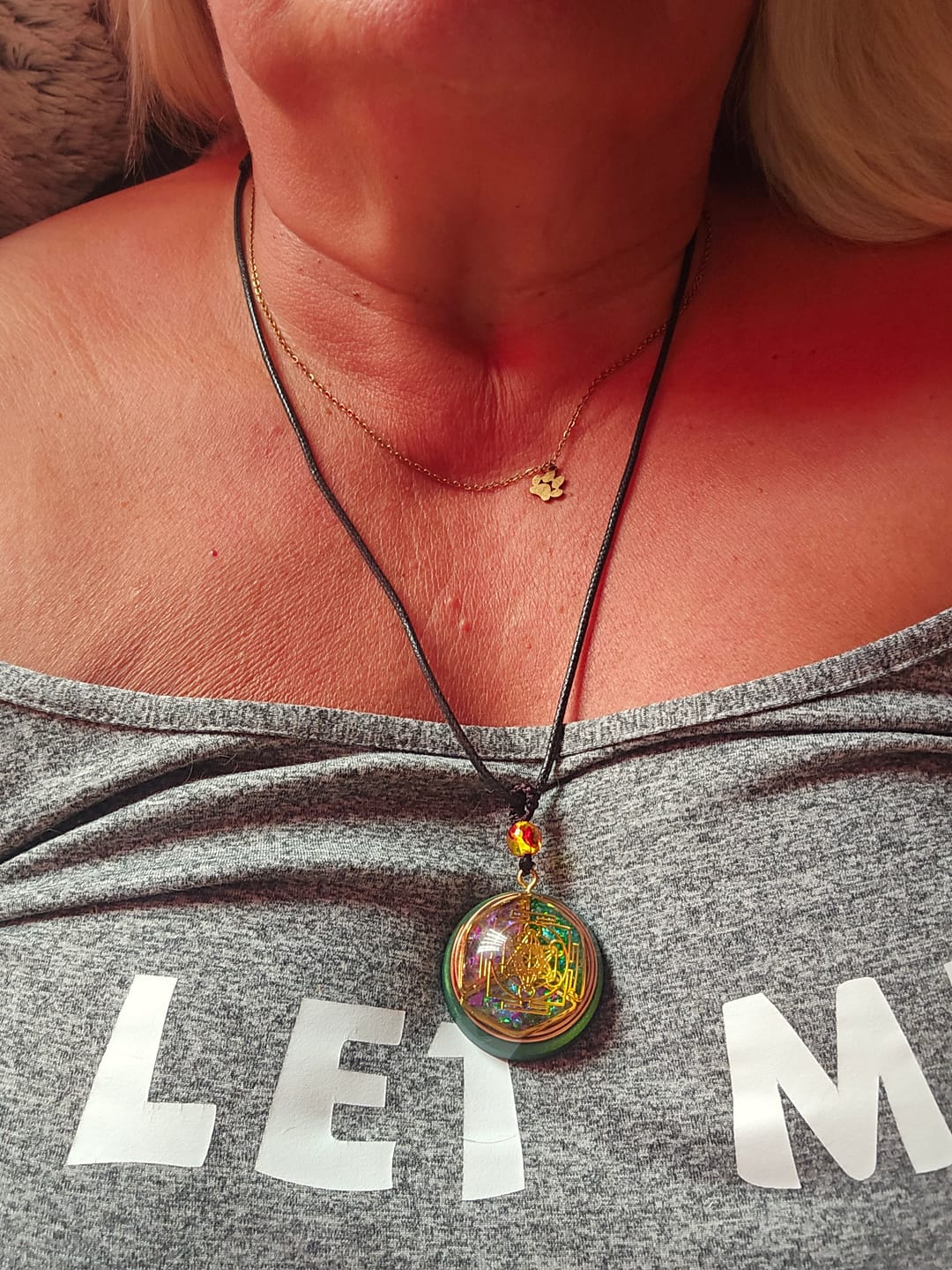 Customer photo review of Amulets and Pendants – Labradorite, Larimar and Magnetic Talisman