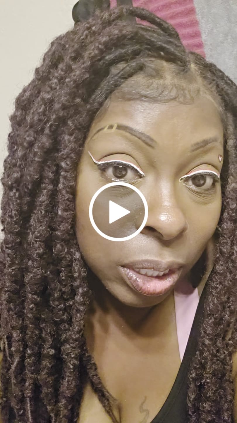 Customer video review of 18" Soft And Distressed Faux Locs Pre Bleached Swiss HD Full Lace Wig