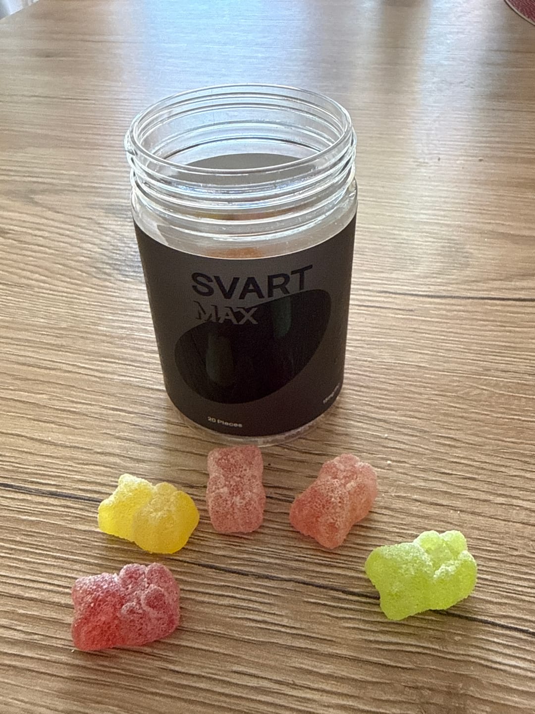 Customer photo review of SVART Gummies