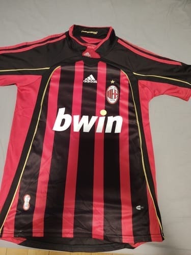Customer photo review of AC MILAN 2006/07 HOME SHIRT