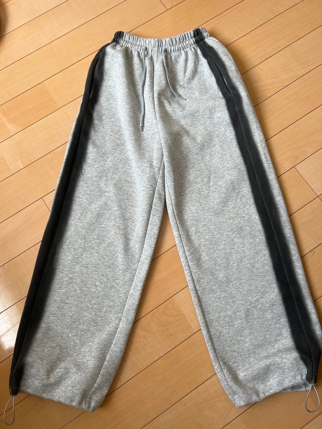 Customer photo review of Aelfric Eden Graffiti Heart Baggy Sweatpants