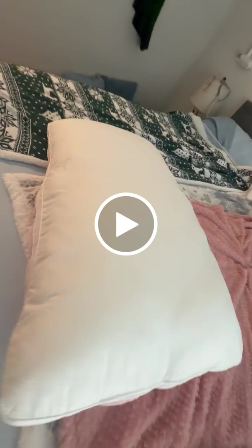 Customer video review of Puff Pillow
