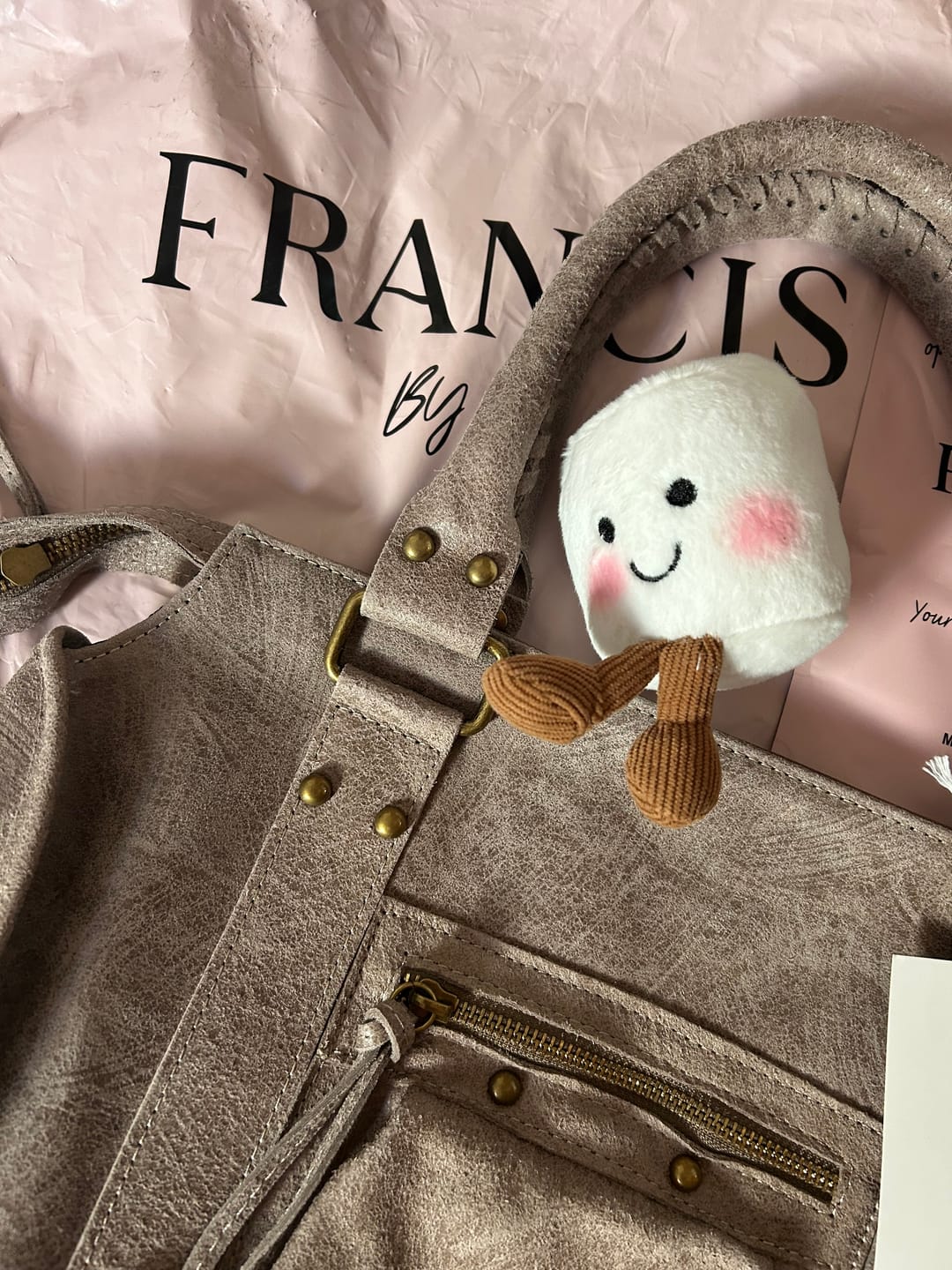 Customer photo review of It girl bag taupe