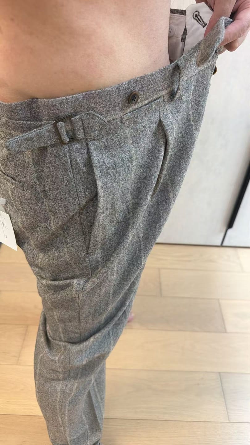 Customer photo review of MILAN KELECENI Gray Chalkstriped Alpaca Polyamide Linen Pleated Dress Pants