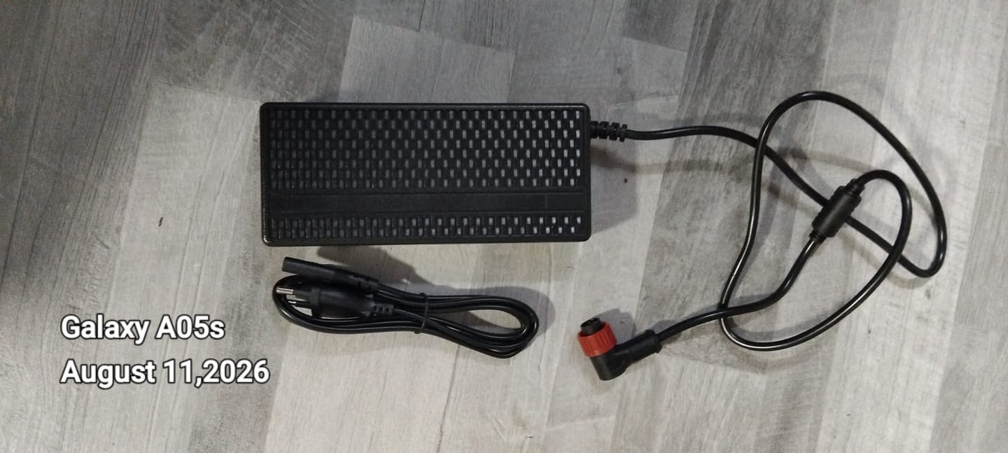 Customer photo review of Ausom EU Version E-Scooter Charger