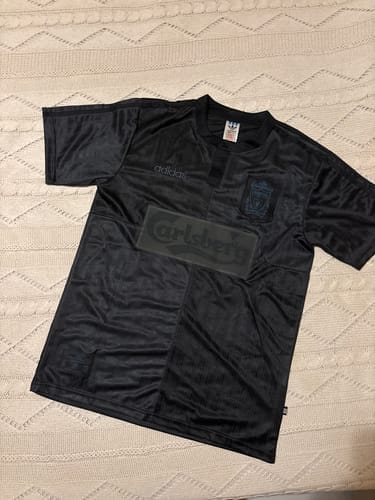Customer photo review of LIVERPOOL FC 95/96 SPECIAL SHIRT