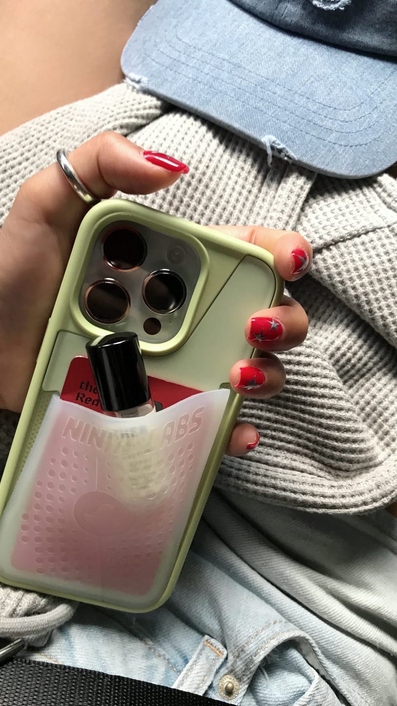 Customer photo review of Flex Pouch - iPhone 14