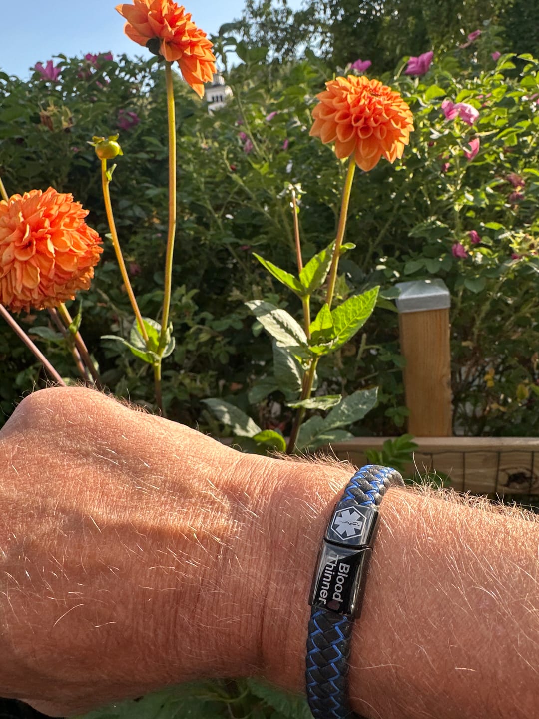 Customer photo review of Medicinskt varningsarmband