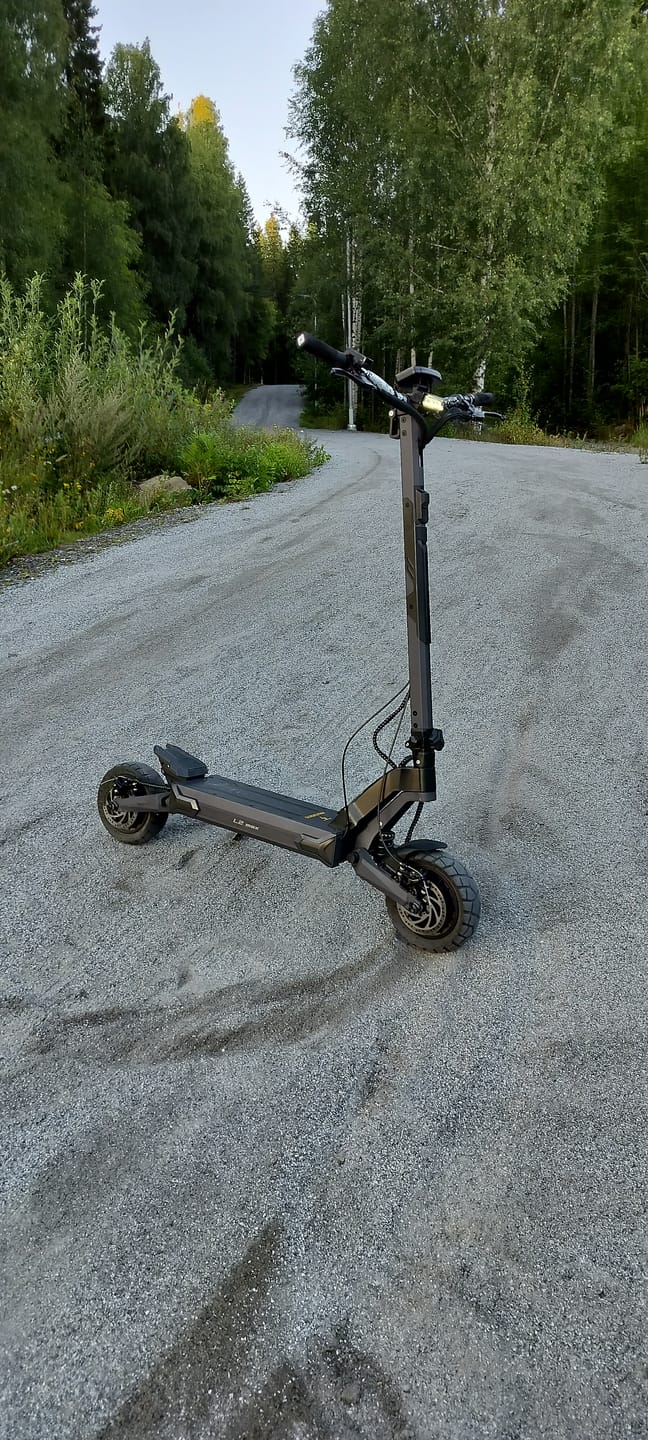 Customer photo review of Ausom L2 Max Dual Motor E-scooter