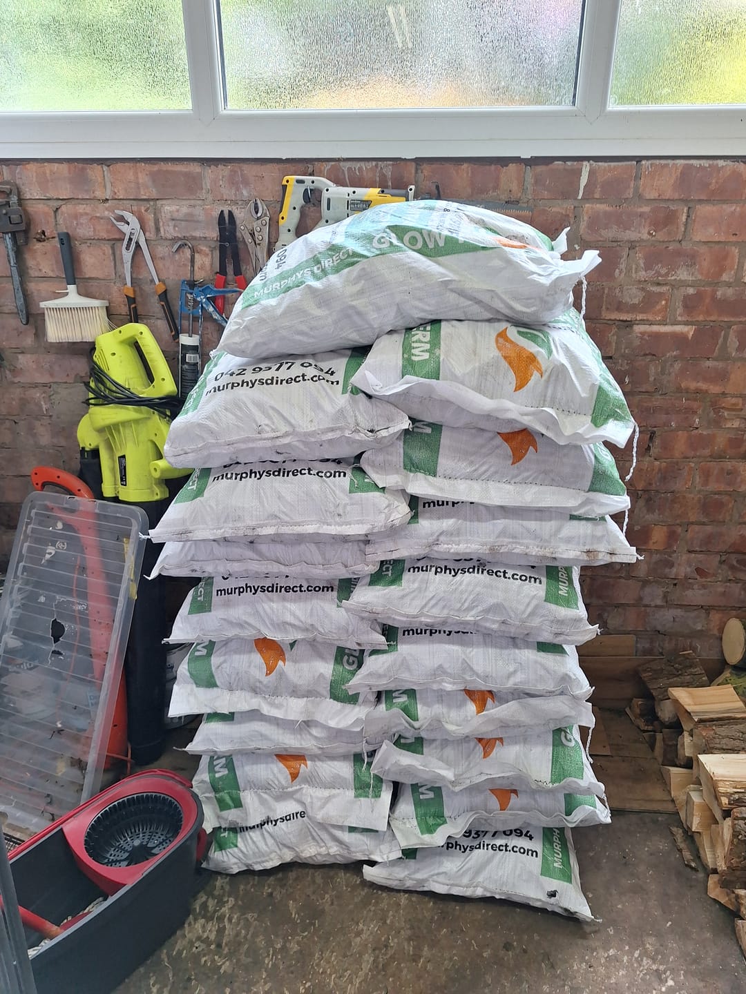 Customer photo review of Glo Therm Smokeless Coal (1 Tonne) 50 x 20kg Bags