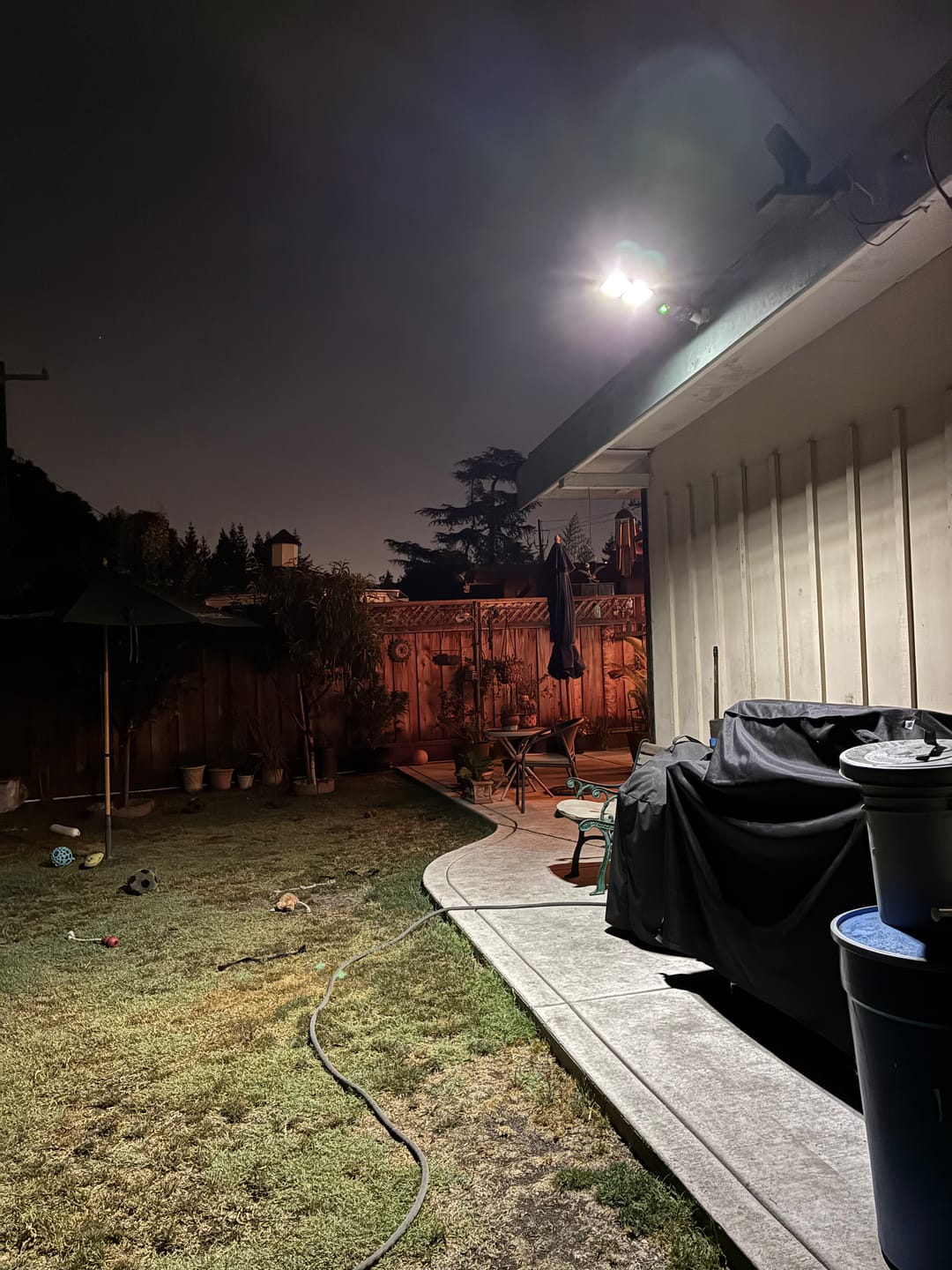 Customer photo review of 60W Solar Street Light 6000 Lumens
