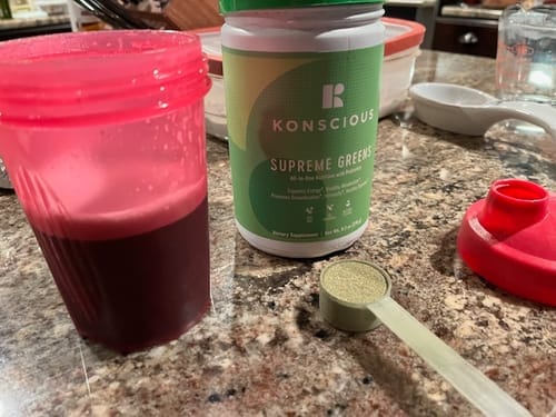 Customer photo review of Supreme Greens