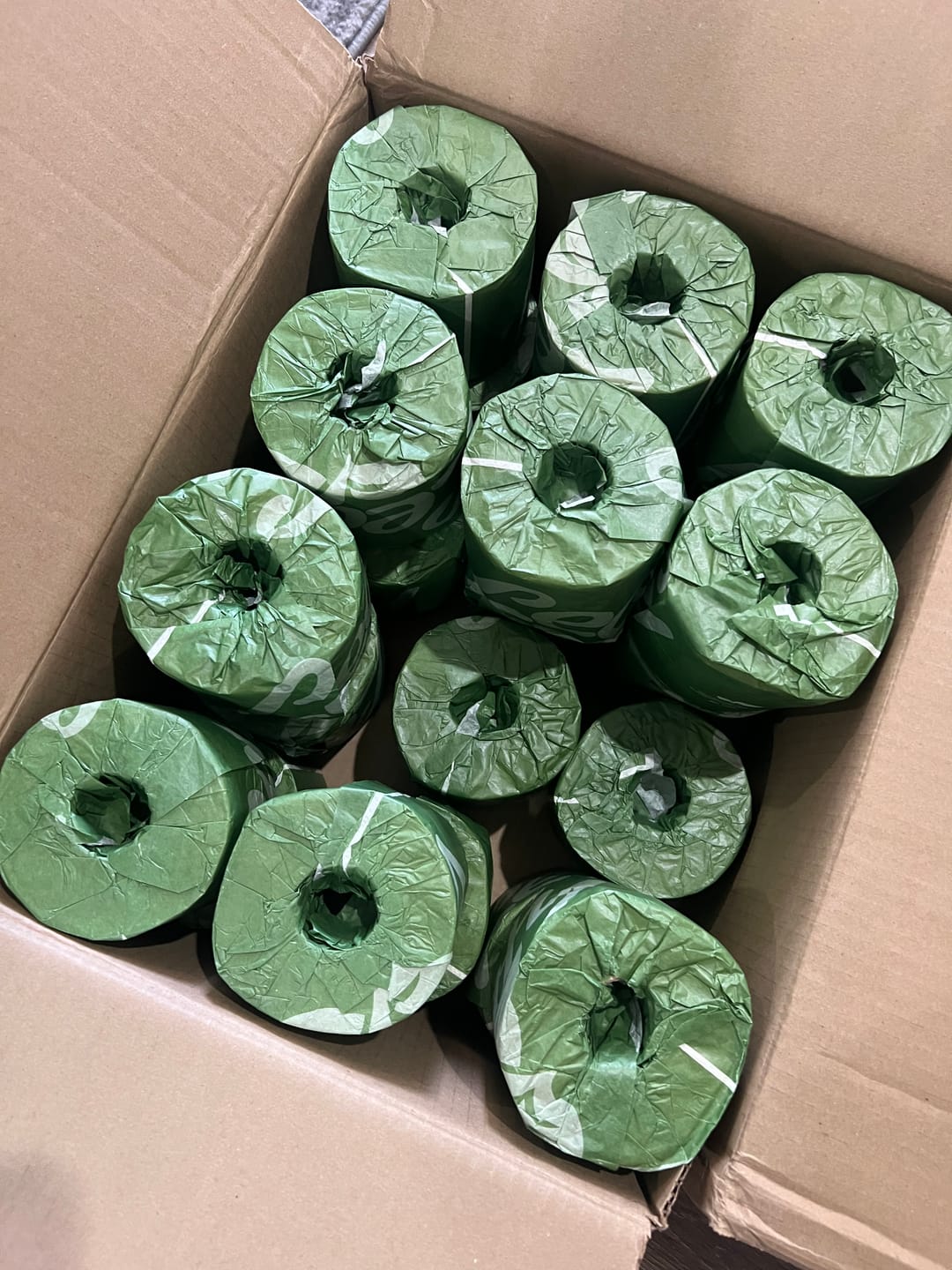 Customer photo review of Leafy EarthCloud Premium Bamboo - 24 rolls 3 ply