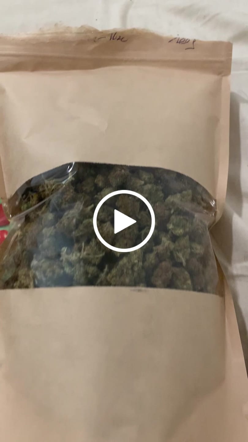 Customer video review of Super Silver Haze Popcorn