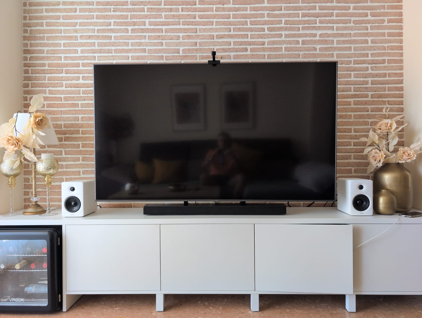 Customer photo review of M90  Compact Active Speaker