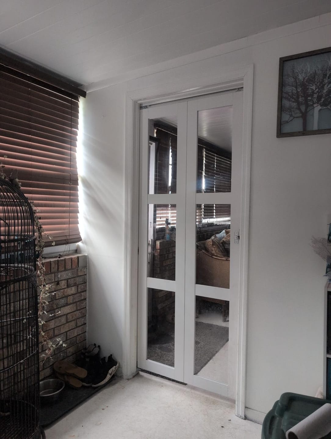 Customer photo review of TENONER White MDF 3-Lite Clear Glass Bi-Fold Door for Closet, Laundry Room, Bathroom - Space-Saving with Hardware Kits