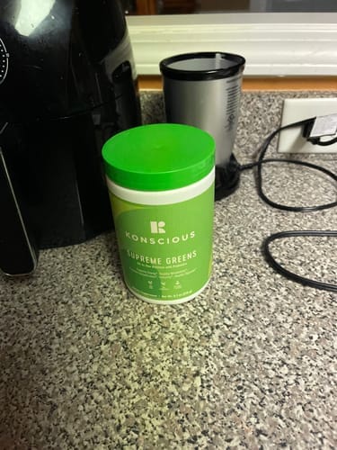 Customer photo review of Supreme Greens