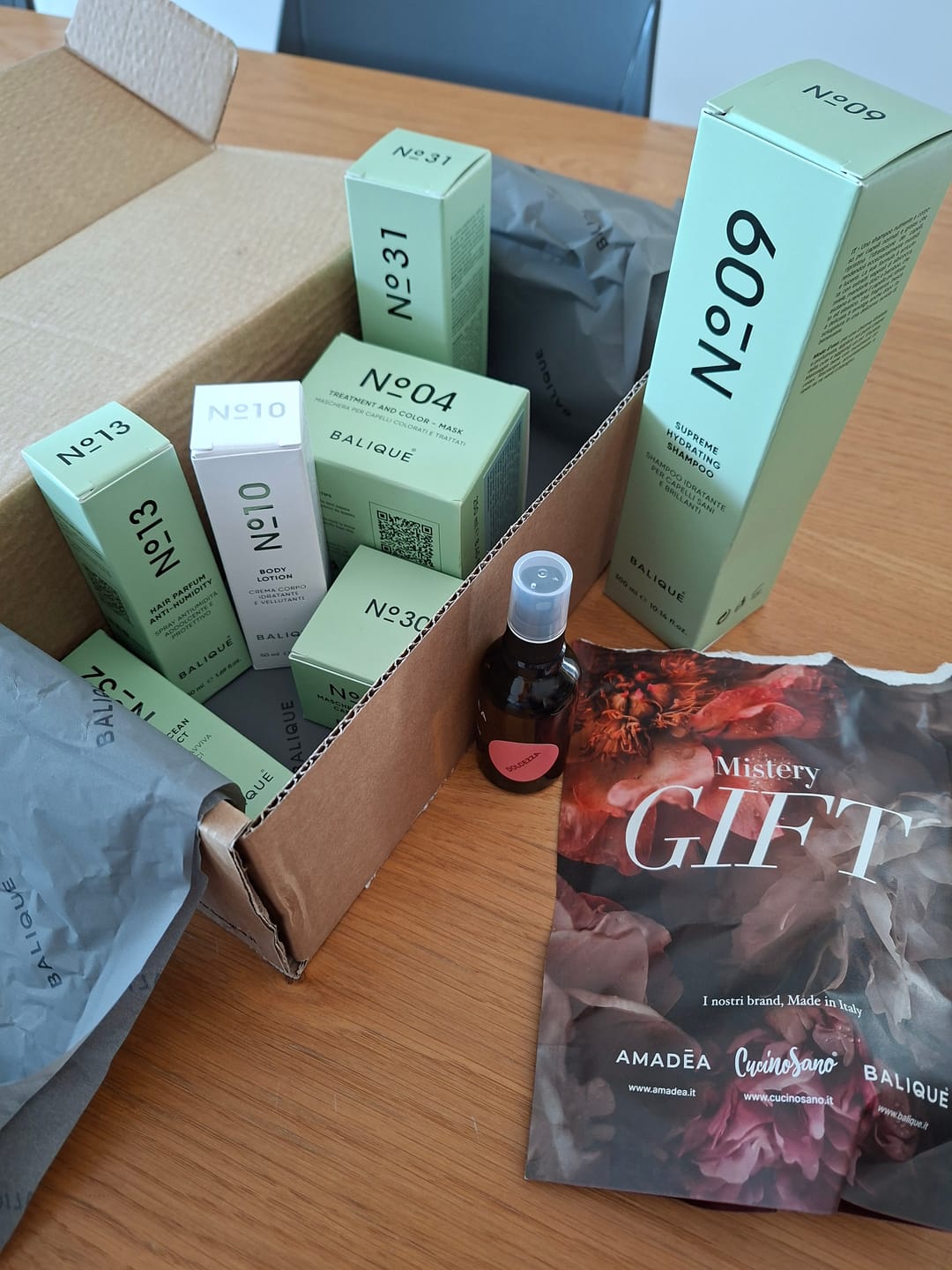 Customer photo review of GIFT - Profumo igienizzante tessuti e ambienti 50ml AMADĒA