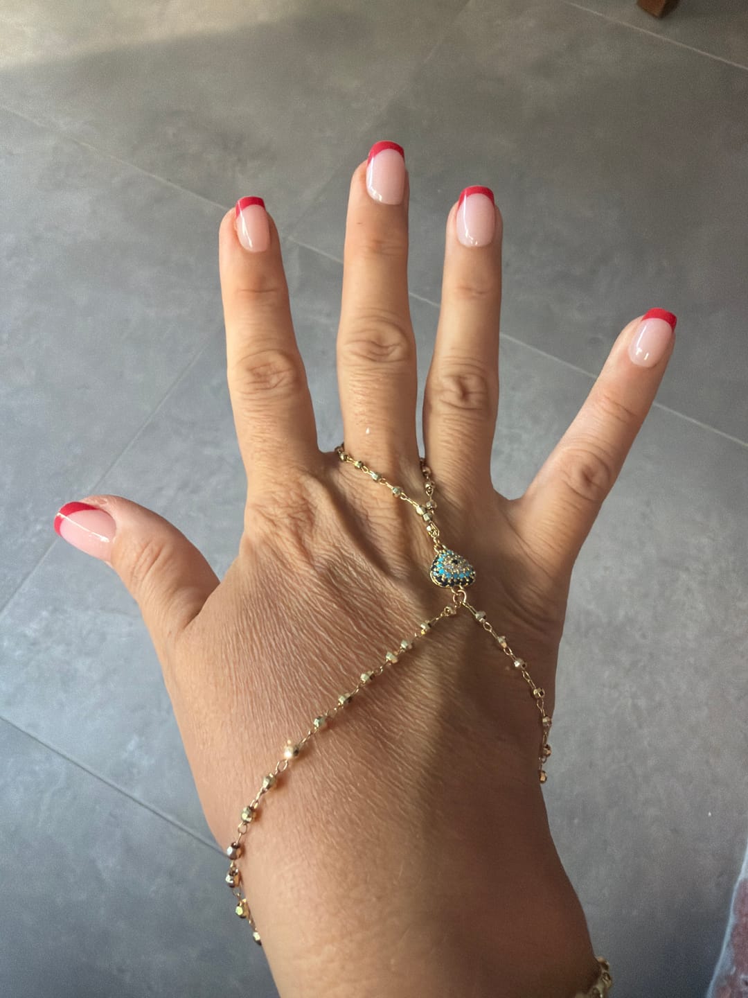 Customer photo review of Love Line - Short Square - 32 Adet Takma Tırnak