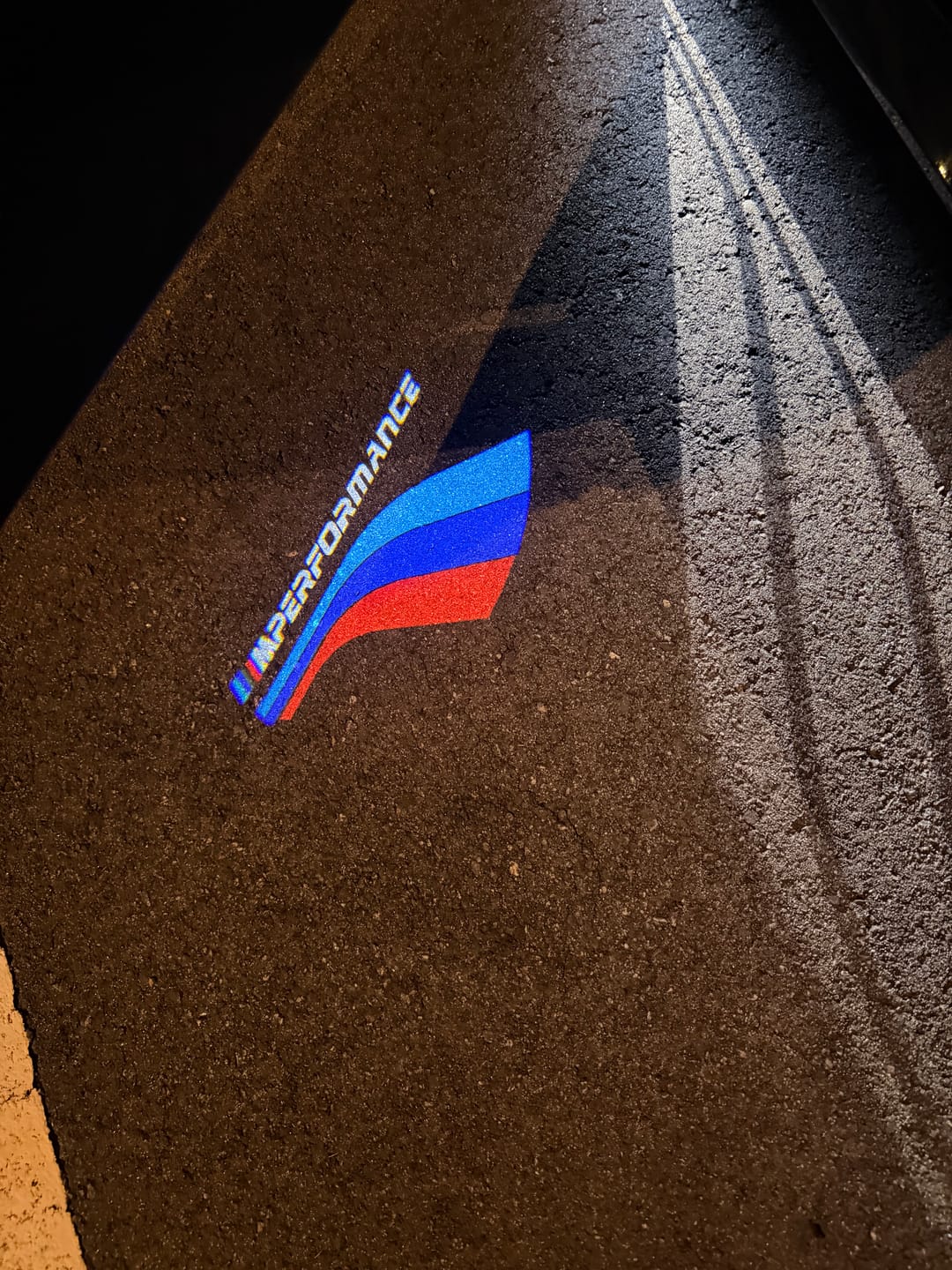 Customer photo review of BMW G SERIES DOOR LIGHTS