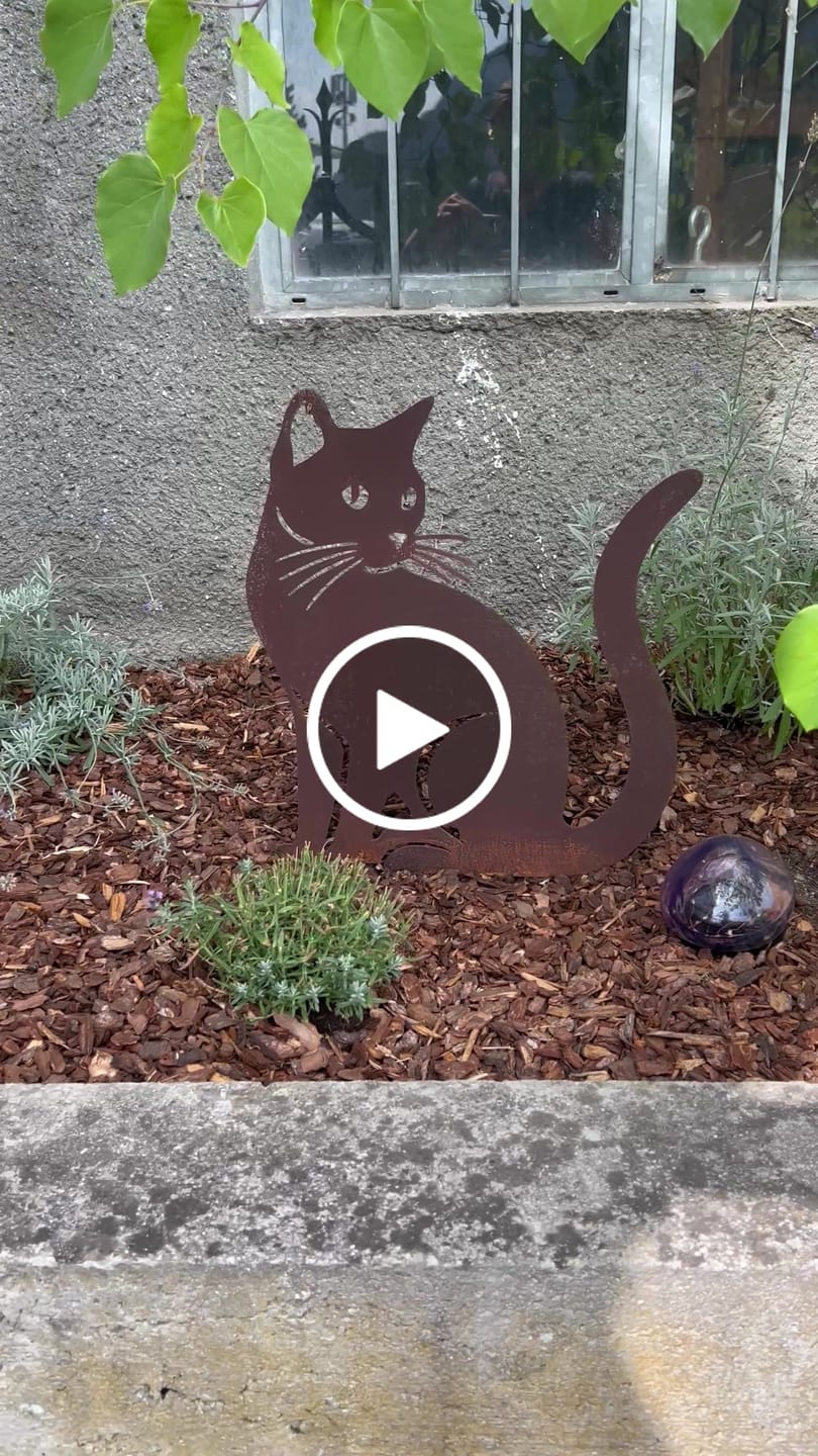 Customer video review of Gartenstecker Katze sitzend