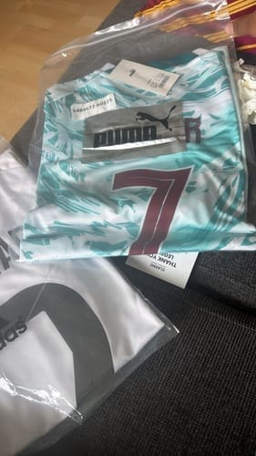 Customer photo review of PORTUGAL 2026 AWAY SHIRT
