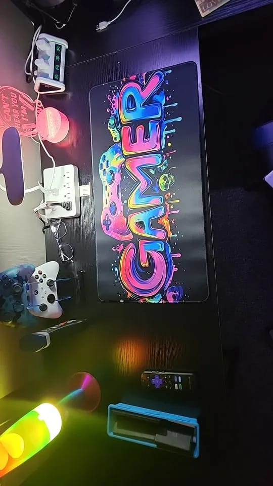 Customer photo review of XXL Gamepad Gaming Mouse Pad